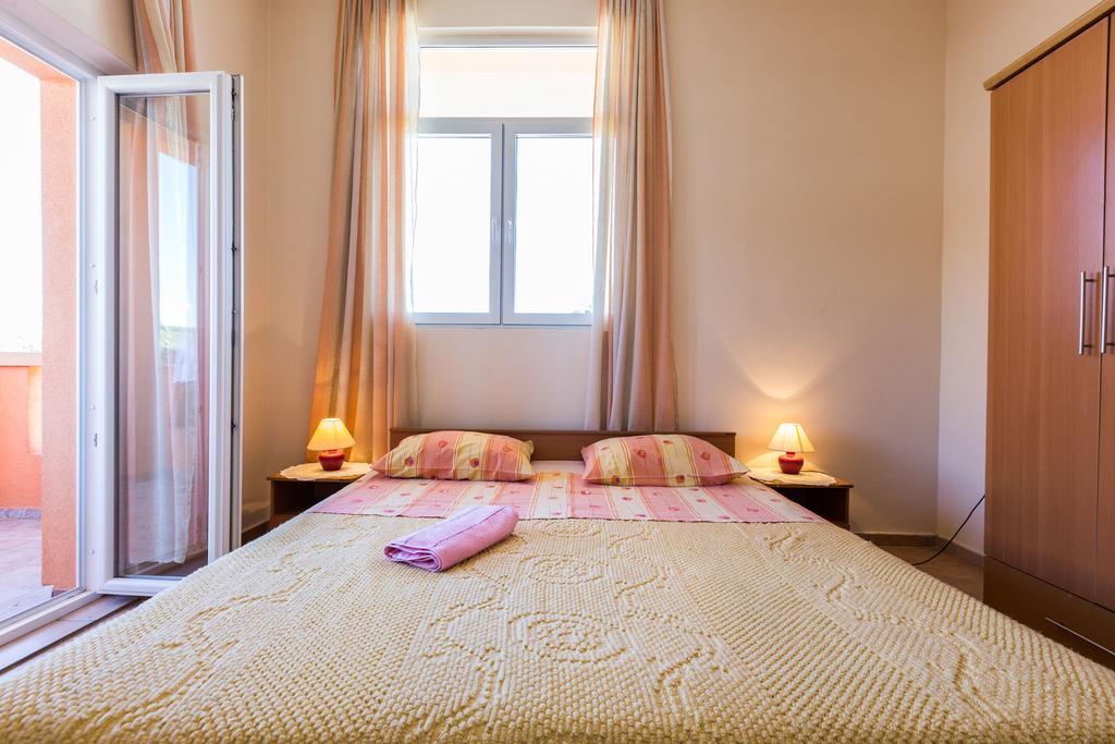 Apartments Angelina Sukošan Dış mekan fotoğraf