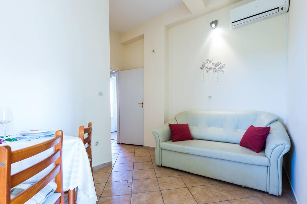 Apartments Angelina Sukošan Dış mekan fotoğraf